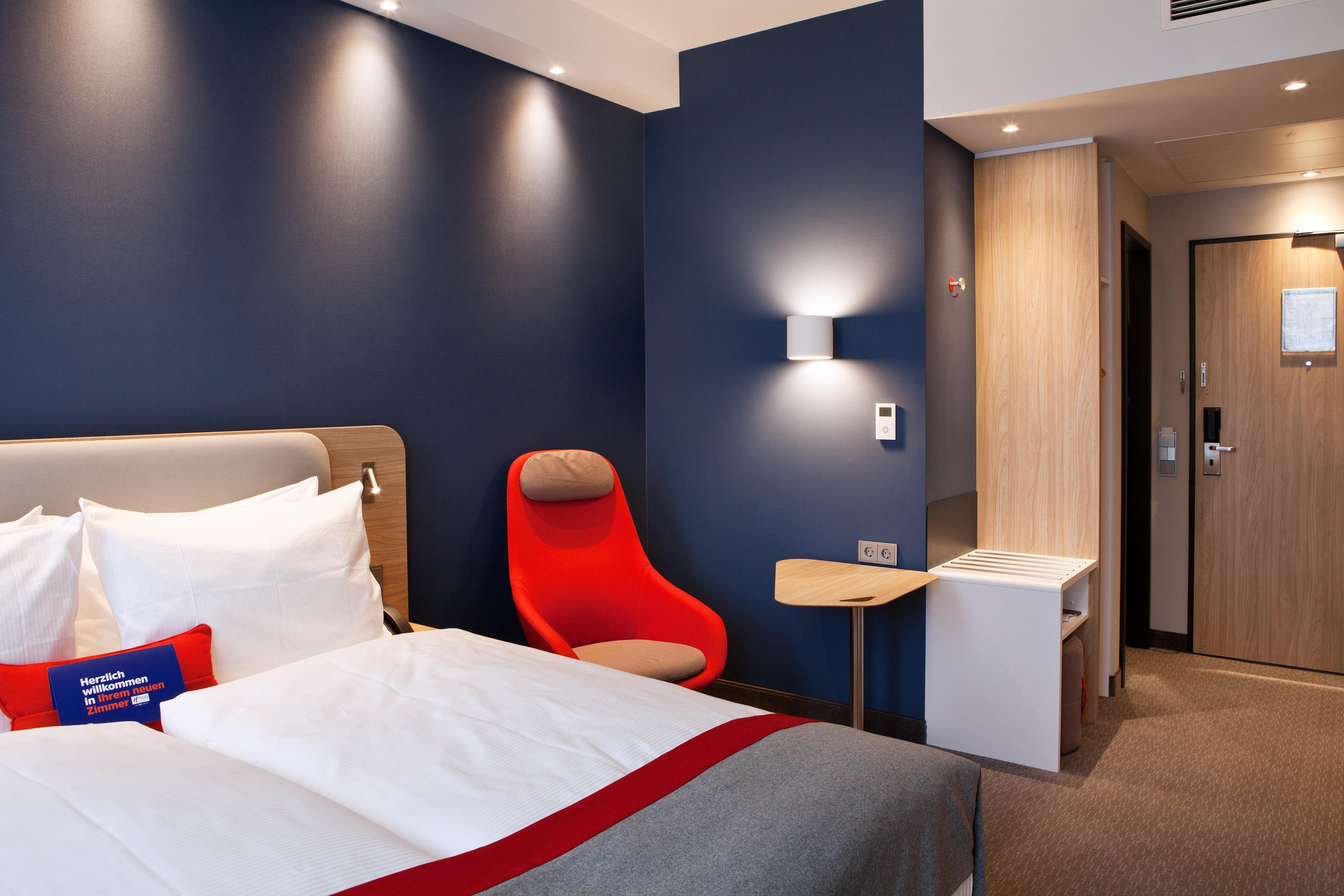 Holiday Inn Express - Sindelfingen By Ihg Exterior foto
