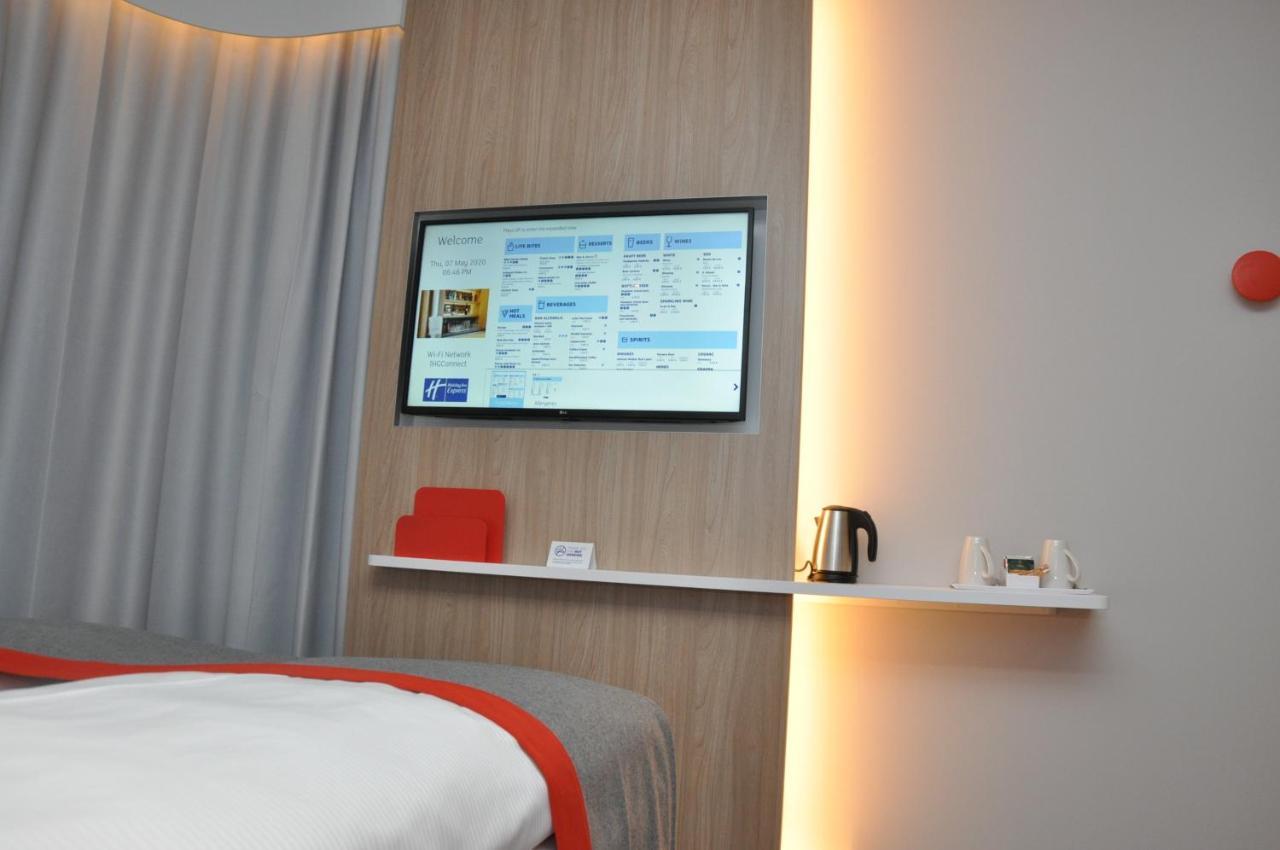Holiday Inn Express - Sindelfingen By Ihg Exterior foto